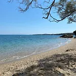 νησιώτικο 3*