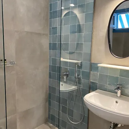 尼斯欧提科酒店 公寓式酒店 德里奥斯